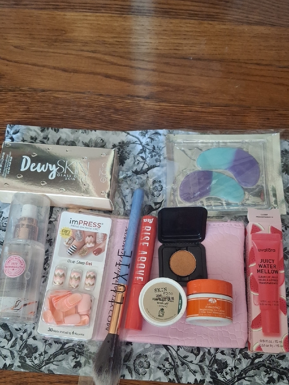 New Ipsy Makeup Bundle